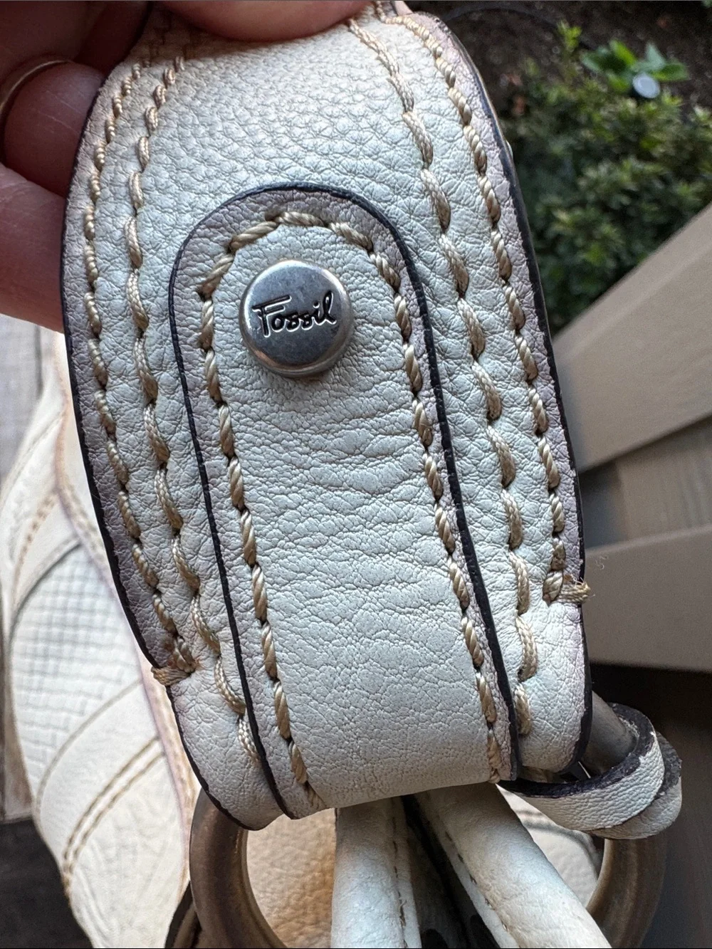 Fossil Off White/ Cream Embossed Leather Hobo Shoulder Bag Tulled floral pebbled